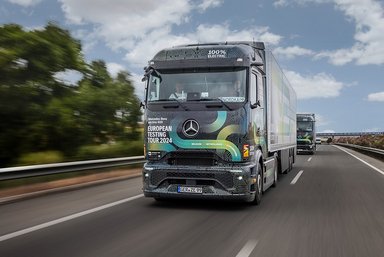 All-electric through Europe: eActros 600 test trucks reach southernmost checkpoint of Tarifa