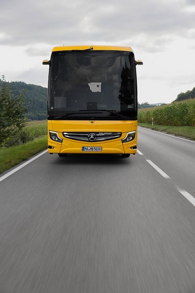 Sicherheit in neuer Dimension: Mercedes-Benz Tourismo Safety Coach 2024
