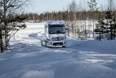 The eActros in winter: Questions and answers about operation on ice and snow and in cold weather