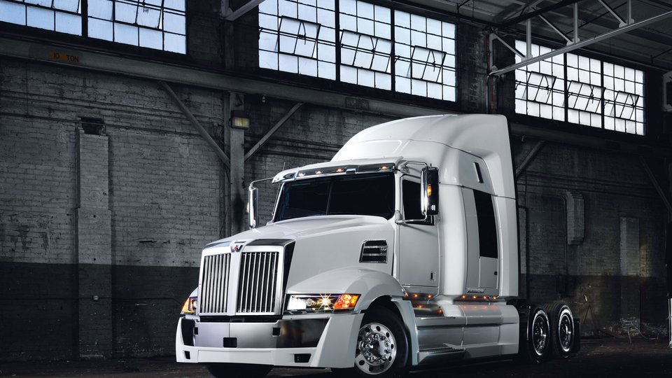 Western Star 5700: Frachtunternehmen, Schüttguttransport, Fernverkehr