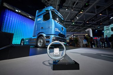 Mercedes-Benz eActros 600 ist “International Truck of the Year 2025"