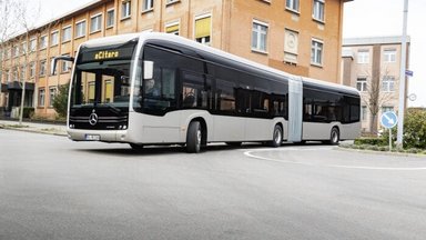 Fully-electric Mercedes-Benz eCitaro G articulated bus complements the electric range from Daimler Buses