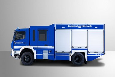 75th Atego on its 75th birthday: Germany-wide handover of equipment trucks to THW in full gear