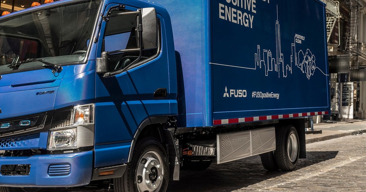 Daimler Hands Over Fuso Ecanter To Penske Truck Leasing In The Us