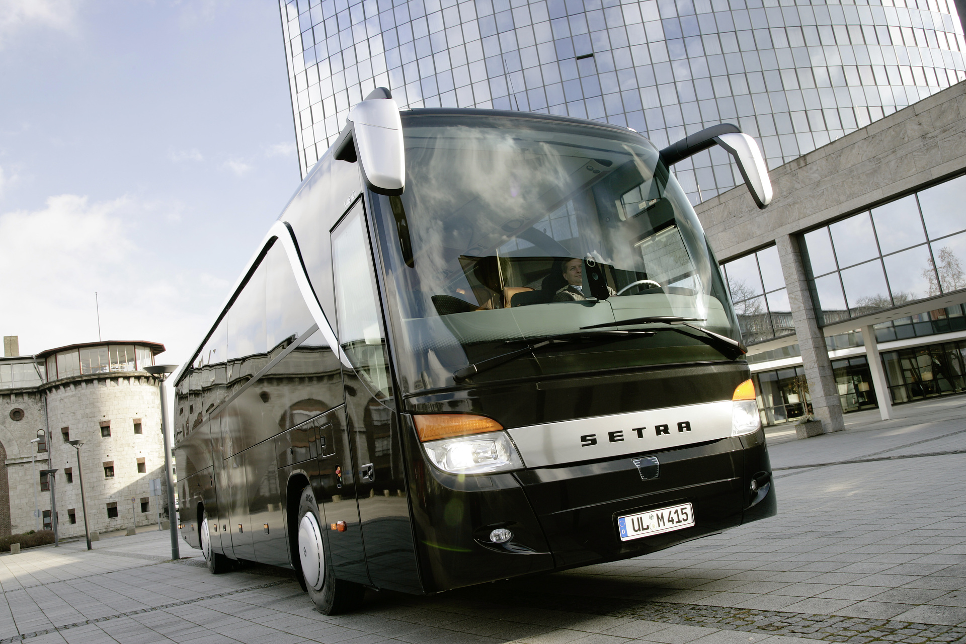Setra TopClass 400, Setra S 415 HD