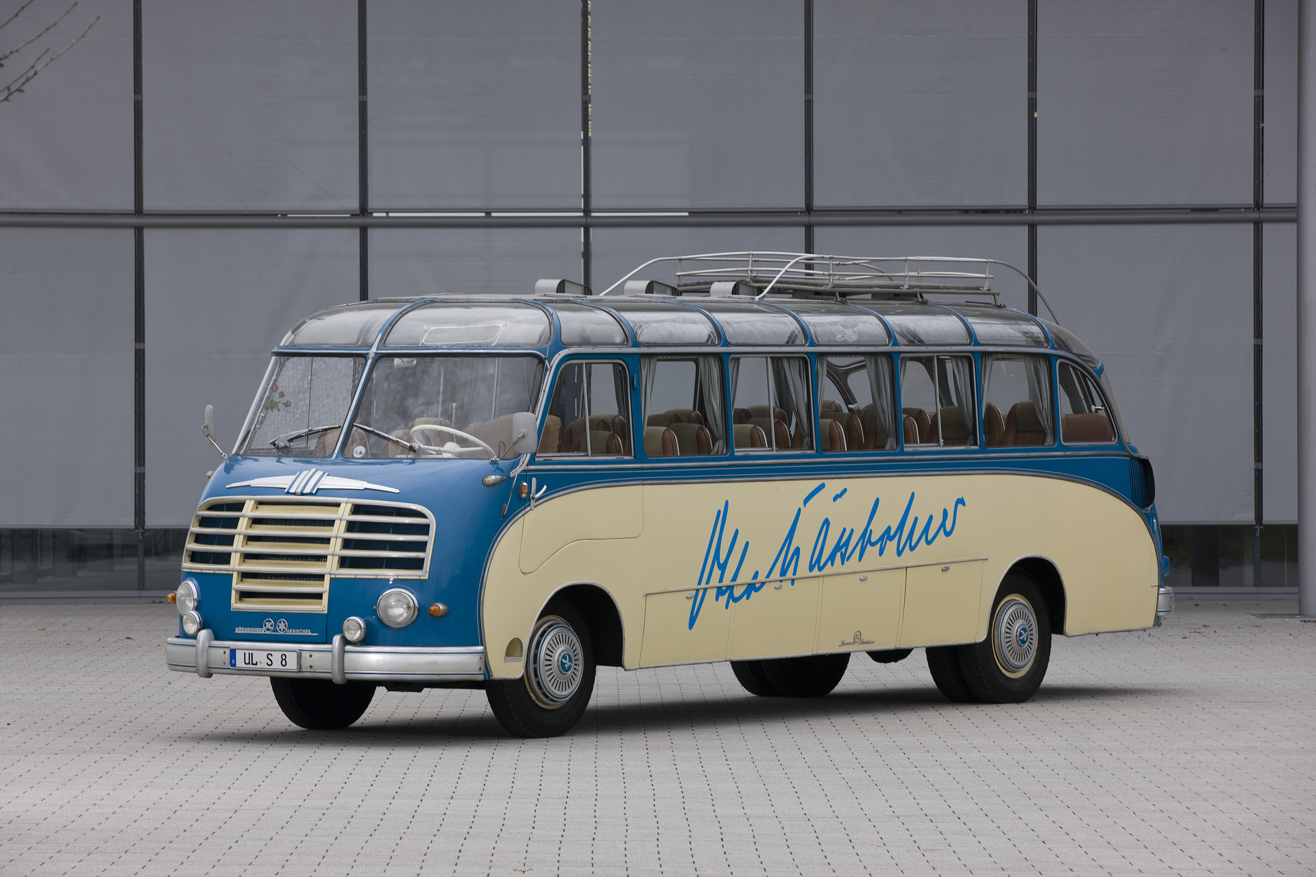 Setra S 8 (1951), Setra history, exterior 2021 – a year of anniversaries at Daimler Trucks and Buses
