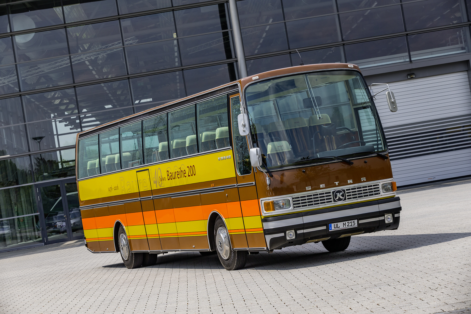 SetraClassic; 40 Years Series 200; 25 Years Series 300, 65 Years Setra brand Setra Classic 2016