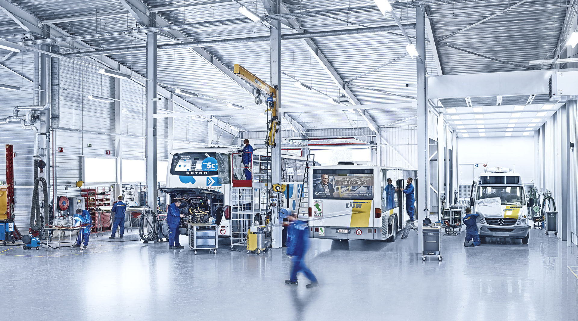Daimler Buses baut Servicenetz aus