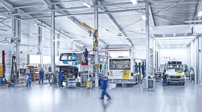 Daimler Buses baut Servicenetz aus
