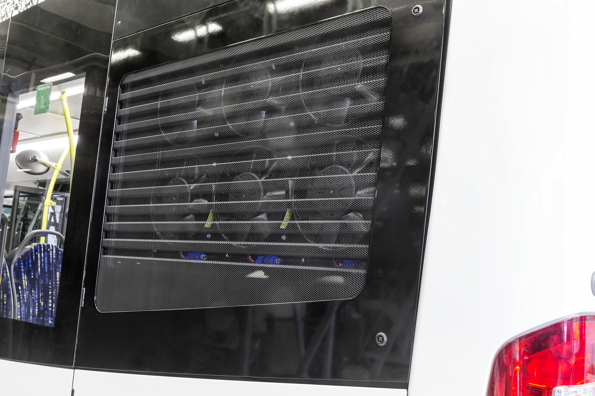 Mercedes-Benz Citaro mit vollelektrischem Antrieb, Exterieur, 2 x elektrischer Radnabenmotor, 2 x 125 kW, 2 x 485 Nm, Sommererprobung 2017, Spanien Mercedes-Benz Citaro mit vollelektrischem Antrieb
