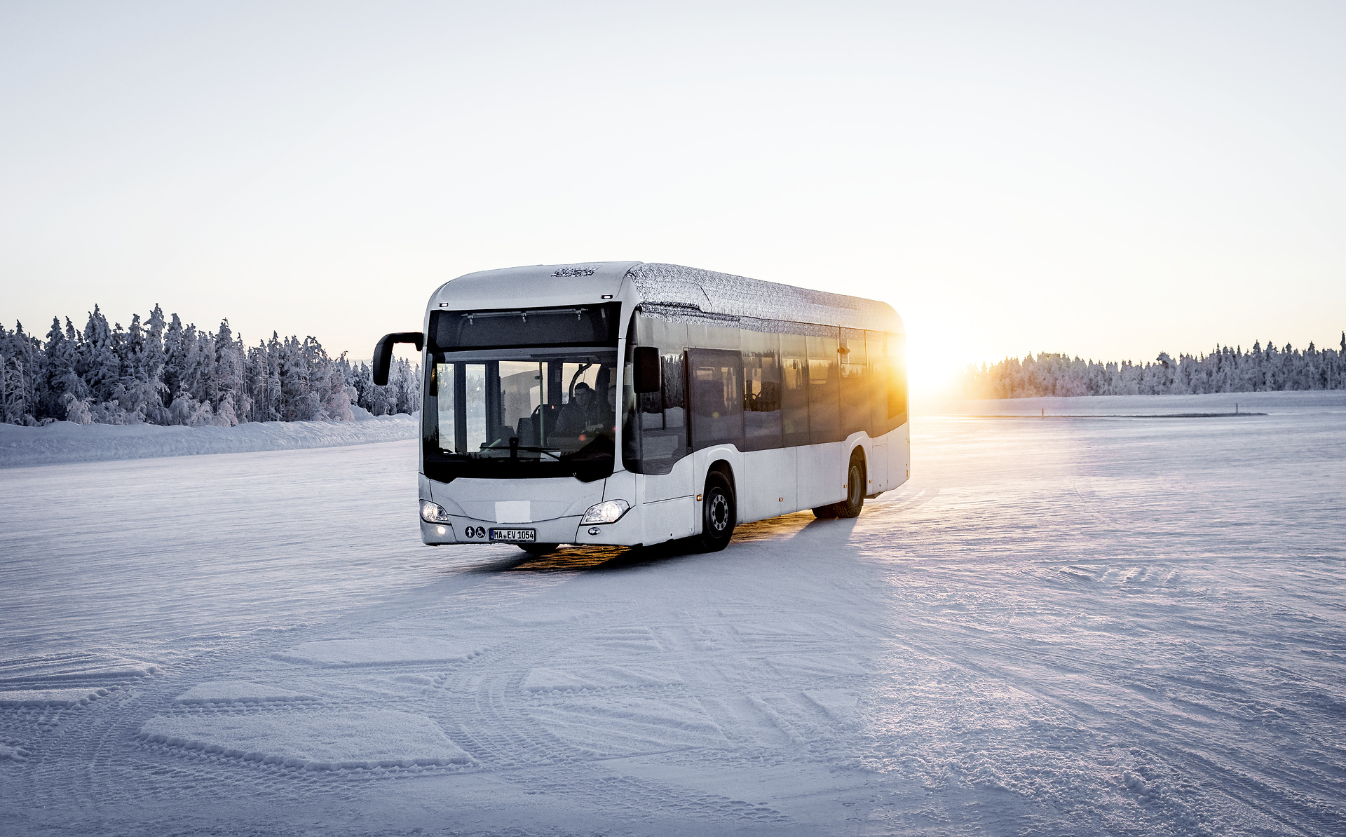 Mercedes-Benz Citaro mit vollelektrischem Antrieb, Exterieur, 2 x elektrischer Radnabenmotor, 2 x 125 kW, 2 x 485 Nm, Wintererprobung 2018, Finnland Mercedes-Benz Citaro mit vollelektrischem Antrieb