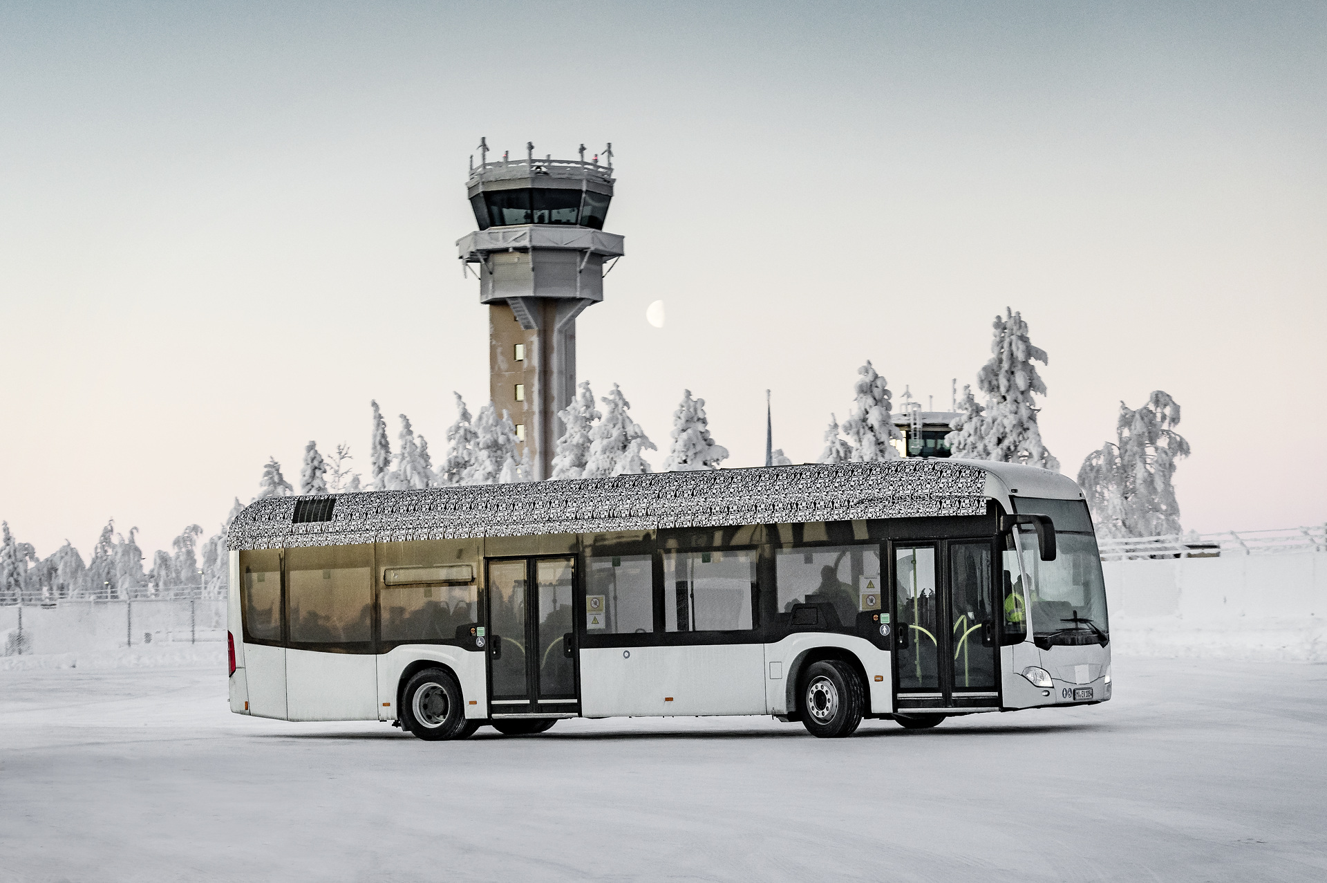 Mercedes-Benz Citaro mit vollelektrischem Antrieb, Exterieur, 2 x elektrischer Radnabenmotor, 2 x 125 kW, 2 x 485 Nm, Wintererprobung 2018, Finnland Mercedes-Benz Citaro mit vollelektrischem Antrieb