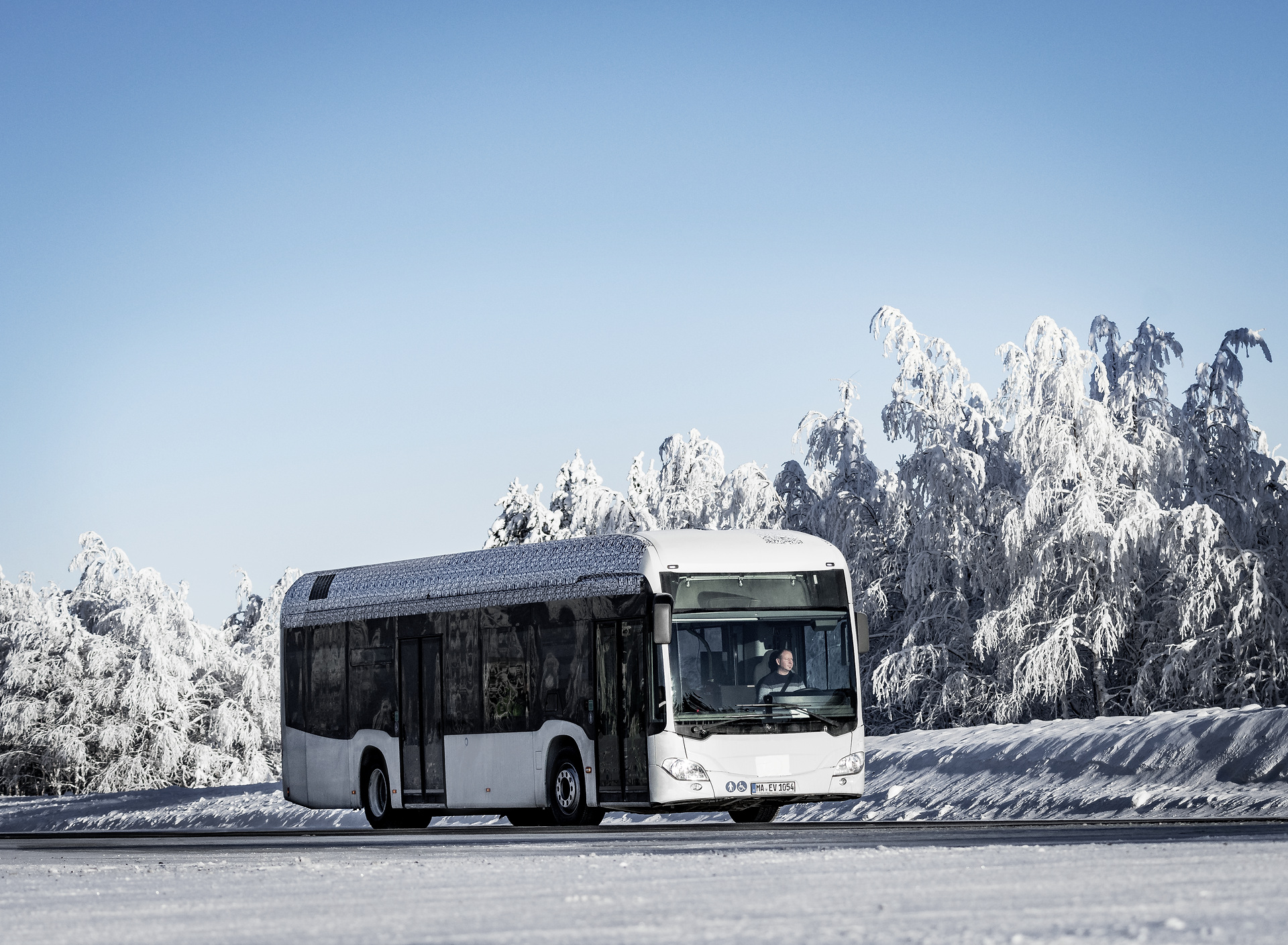 Mercedes-Benz Citaro mit vollelektrischem Antrieb, Exterieur, 2 x elektrischer Radnabenmotor, 2 x 125 kW, 2 x 485 Nm, Wintererprobung 2018, Finnland Mercedes-Benz Citaro mit vollelektrischem Antrieb