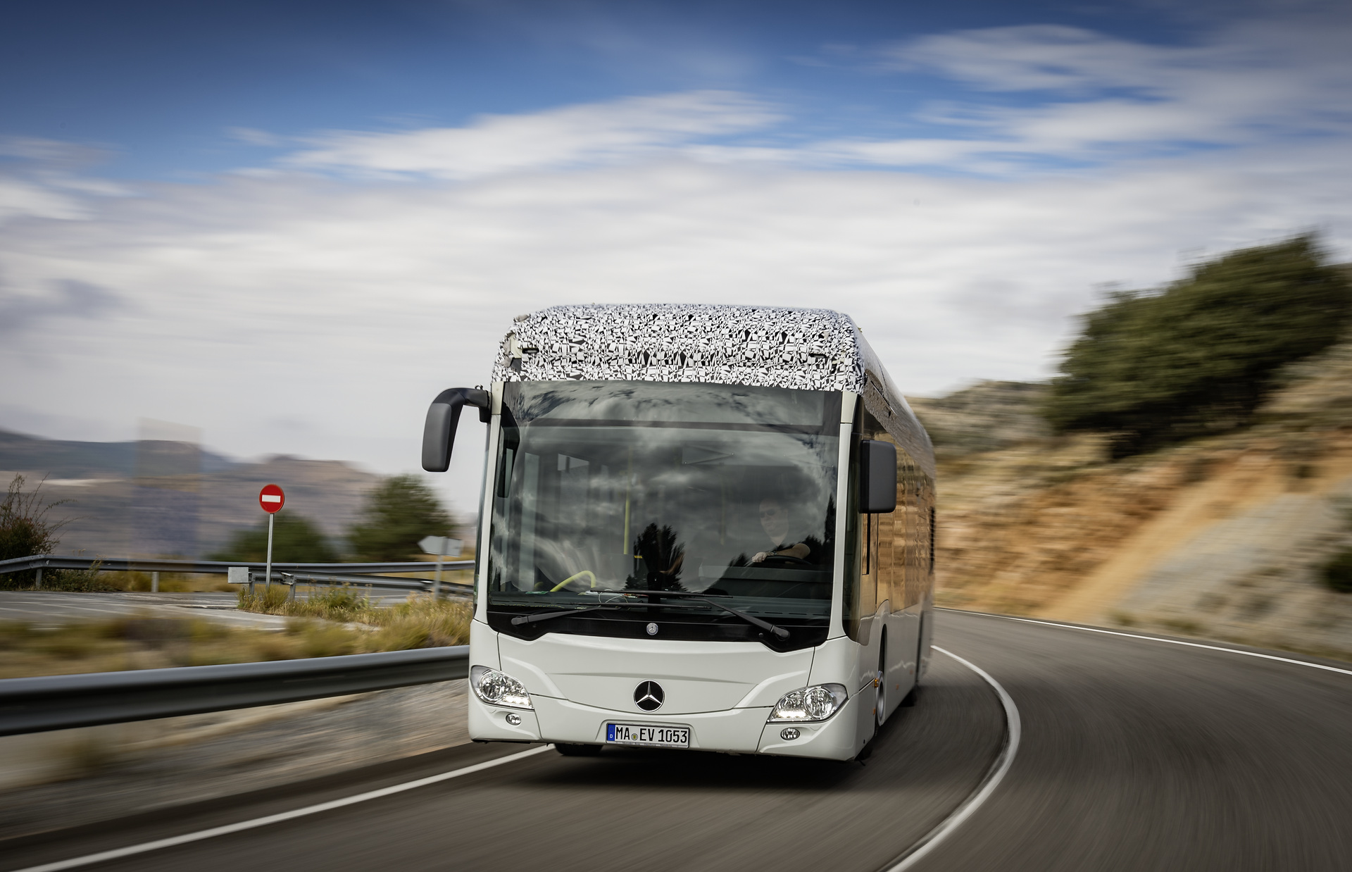 Mercedes-Benz Citaro mit vollelektrischem Antrieb, Exterieur, 2 x elektrischer Radnabenmotor, 2 x 125 kW, 2 x 485 Nm, Sommererprobung 2017, Spanien Mercedes-Benz Citaro mit vollelektrischem Antrieb