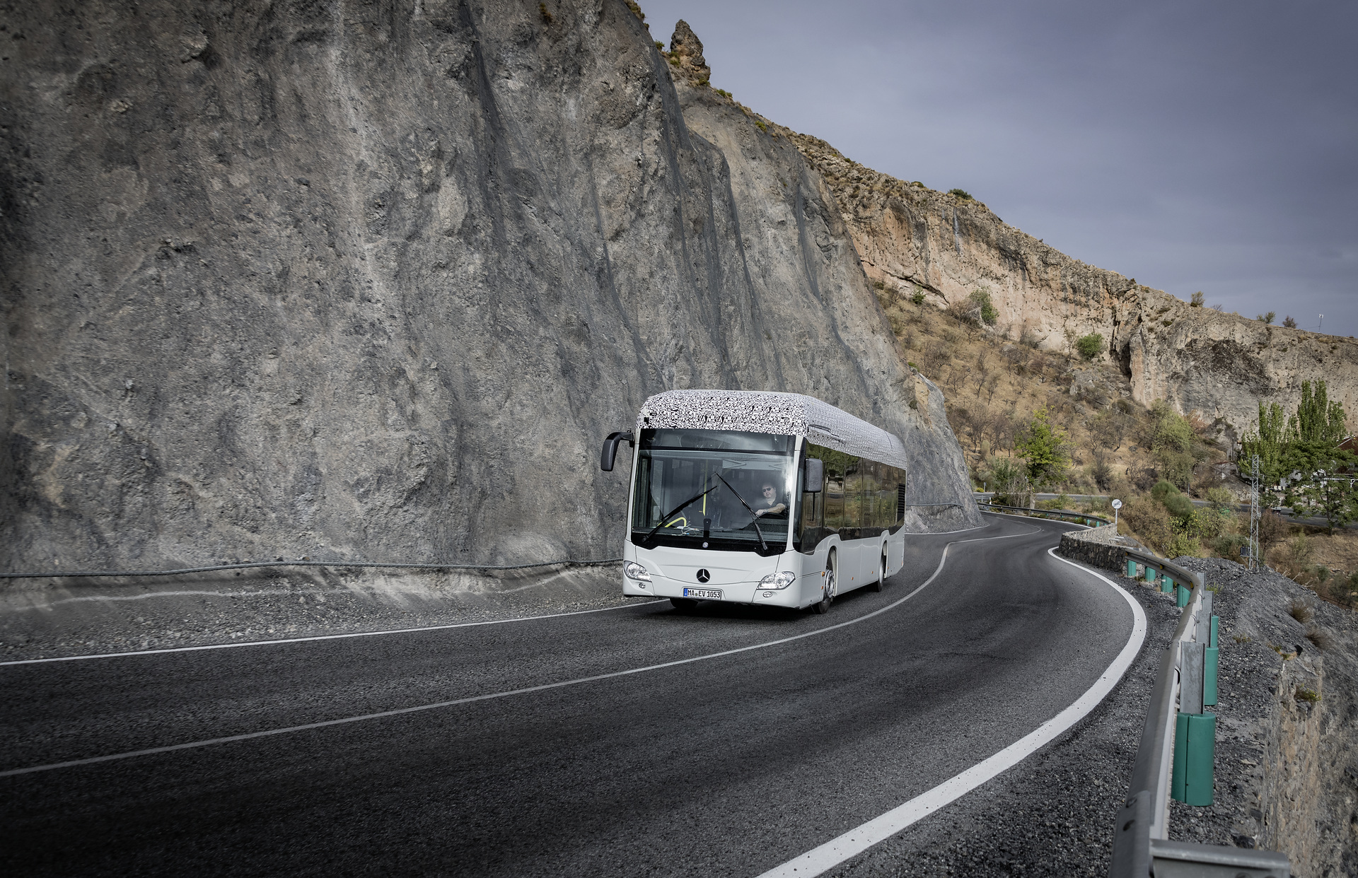 Mercedes-Benz Citaro mit vollelektrischem Antrieb, Exterieur, 2 x elektrischer Radnabenmotor, 2 x 125 kW, 2 x 485 Nm, Sommererprobung 2017, Spanien Mercedes-Benz Citaro mit vollelektrischem Antrieb