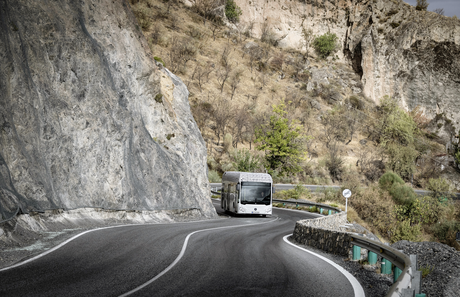 Mercedes-Benz Citaro mit vollelektrischem Antrieb, Exterieur, 2 x elektrischer Radnabenmotor, 2 x 125 kW, 2 x 485 Nm, Sommererprobung 2017, Spanien Mercedes-Benz Citaro mit vollelektrischem Antrieb