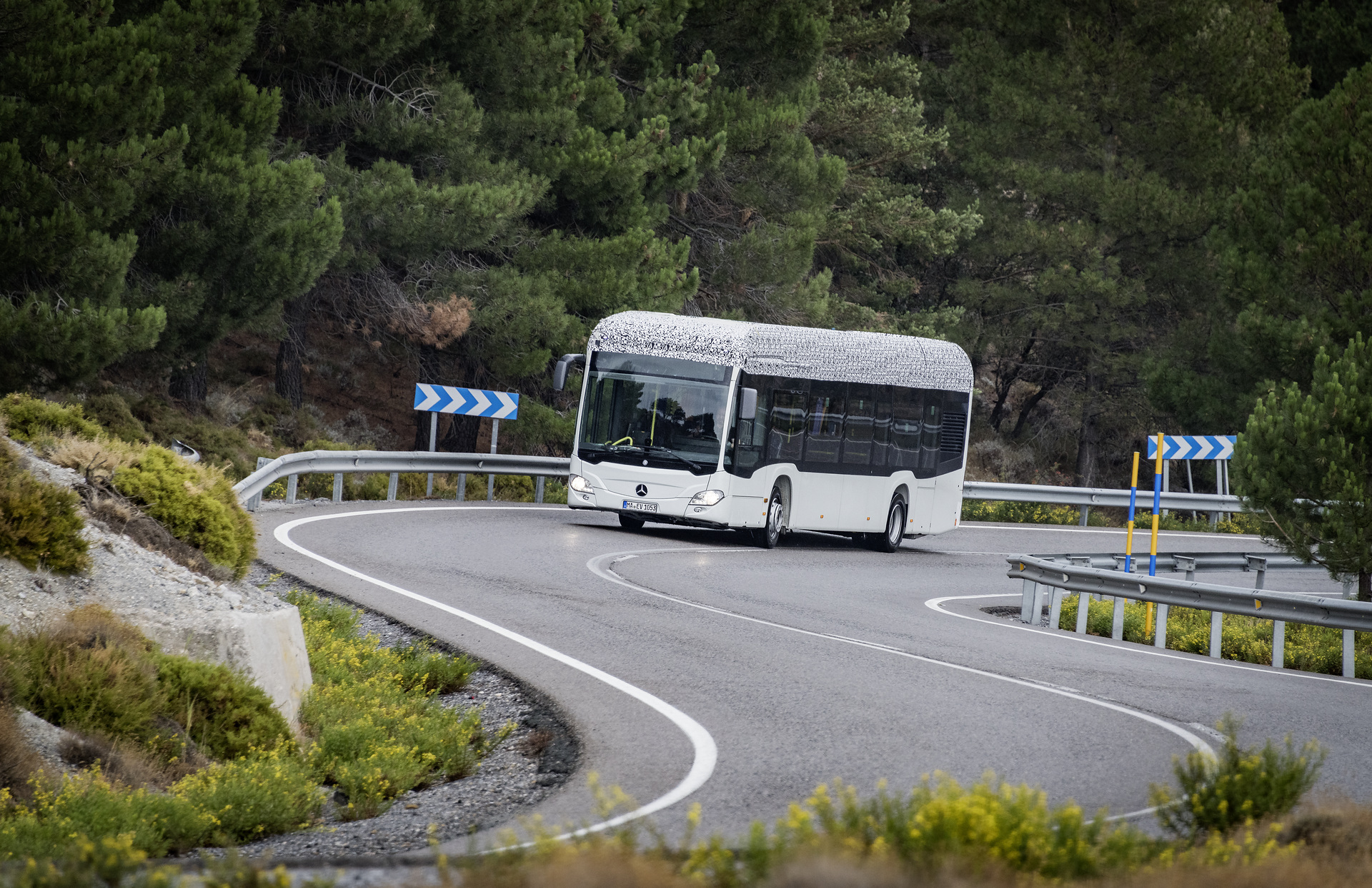 Mercedes-Benz Citaro: Stars are shining over Berlin: Berliner Verkehrsbetriebe (BVG), the Berlin transport authority, is entering the electric era with the new, fully electrically powered Mercedes-Benz Citaro