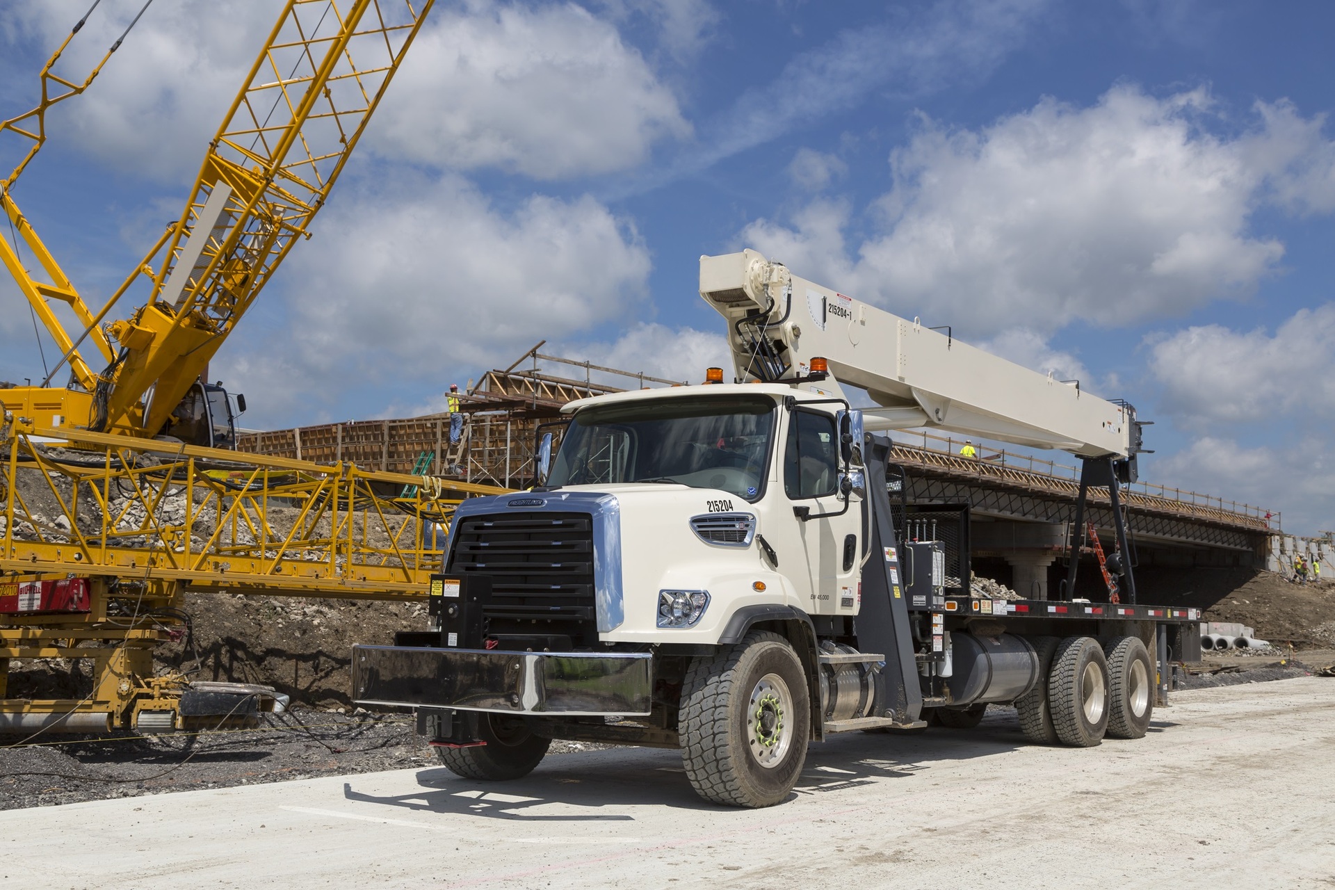 New power from Detroit for Daimler-trucks in North America New power from Detroit for Daimler-trucks in North America