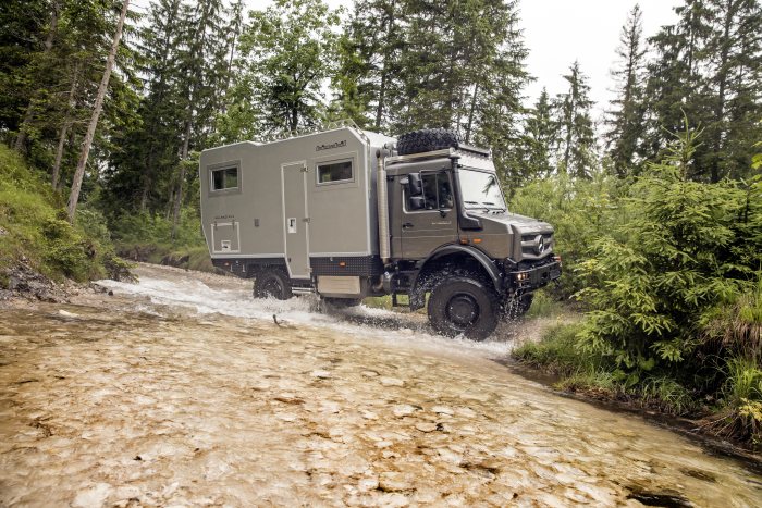 Unimog mit Aufbau von Bimobil auf der CMT 2019