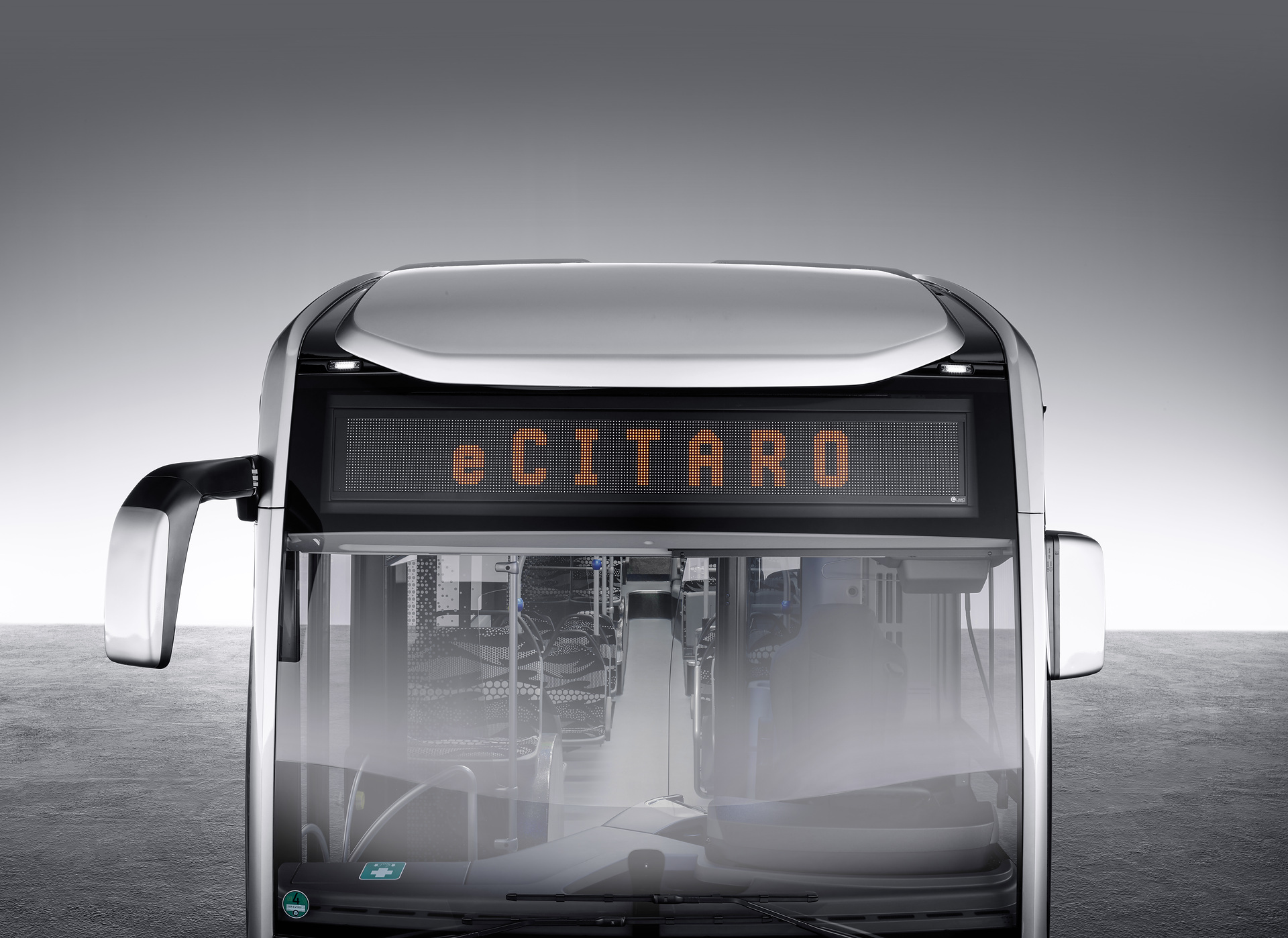 Mercedes-Benz eCitaro with all-electric drive, exterior, anthracite metallic, 2 x electric hub motor, 2 x 125 kW, 2 x 485 Nm, LED headlamps, length/width/height: 12135/2550/3400 mm, passenger capacity: 1/86. Preview IAA Daimler Buses – World Premiere eCitaro