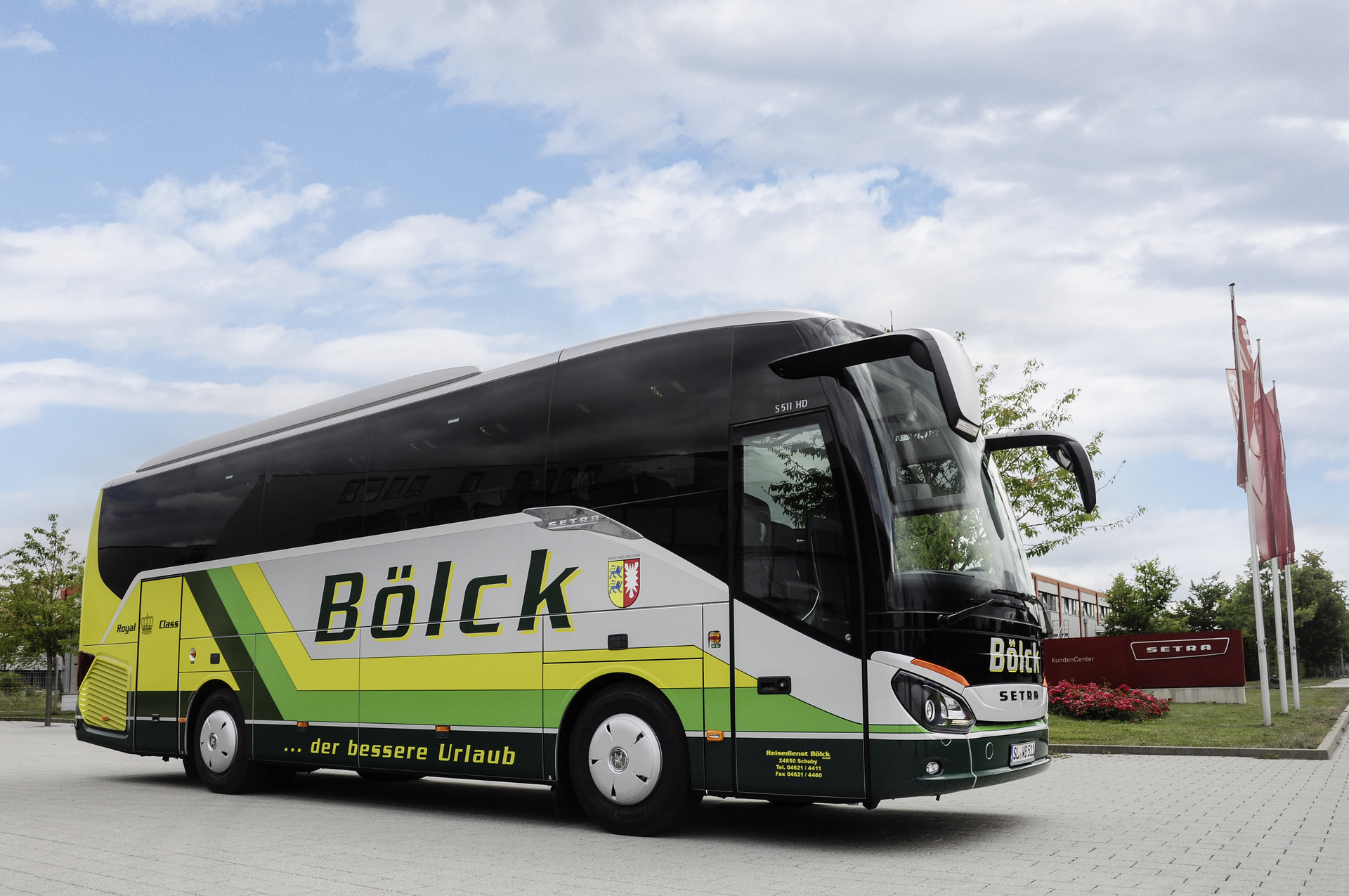 Der neue Setra S 511 HD des Busunternehmens Bölck aus Schuby in Schleswig-Holstein. Große Anerkennung für den kleinen Setra
