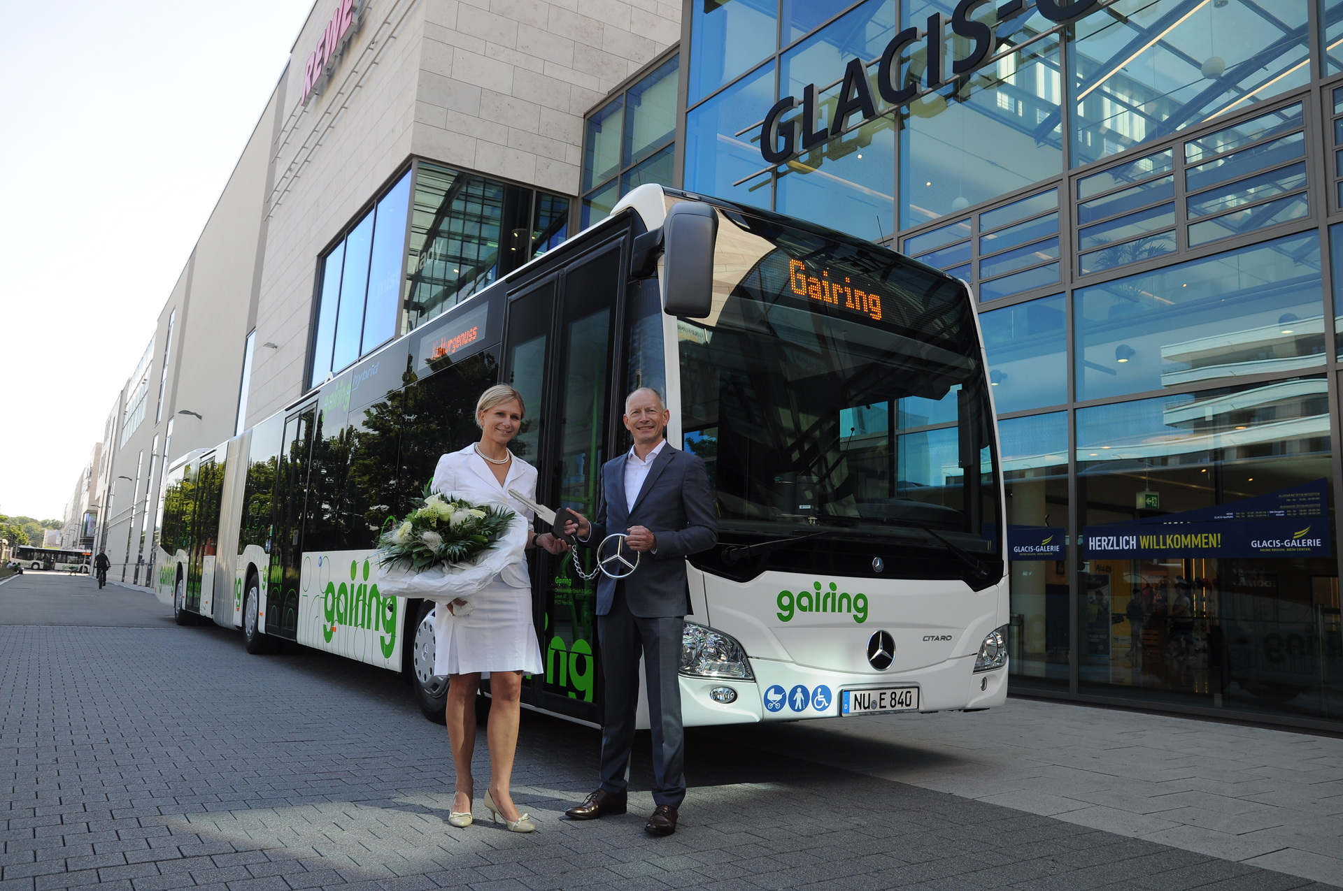 Mercedes-Benz Citaro G hybrid: Klares Bekenntnis zum umweltschonenden ÖPNV: Neu-Ulm bekommt ersten Citaro hybrid