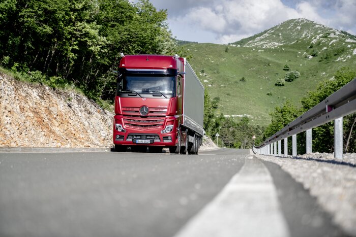 Mercedes-Benz Actros, model year 2018