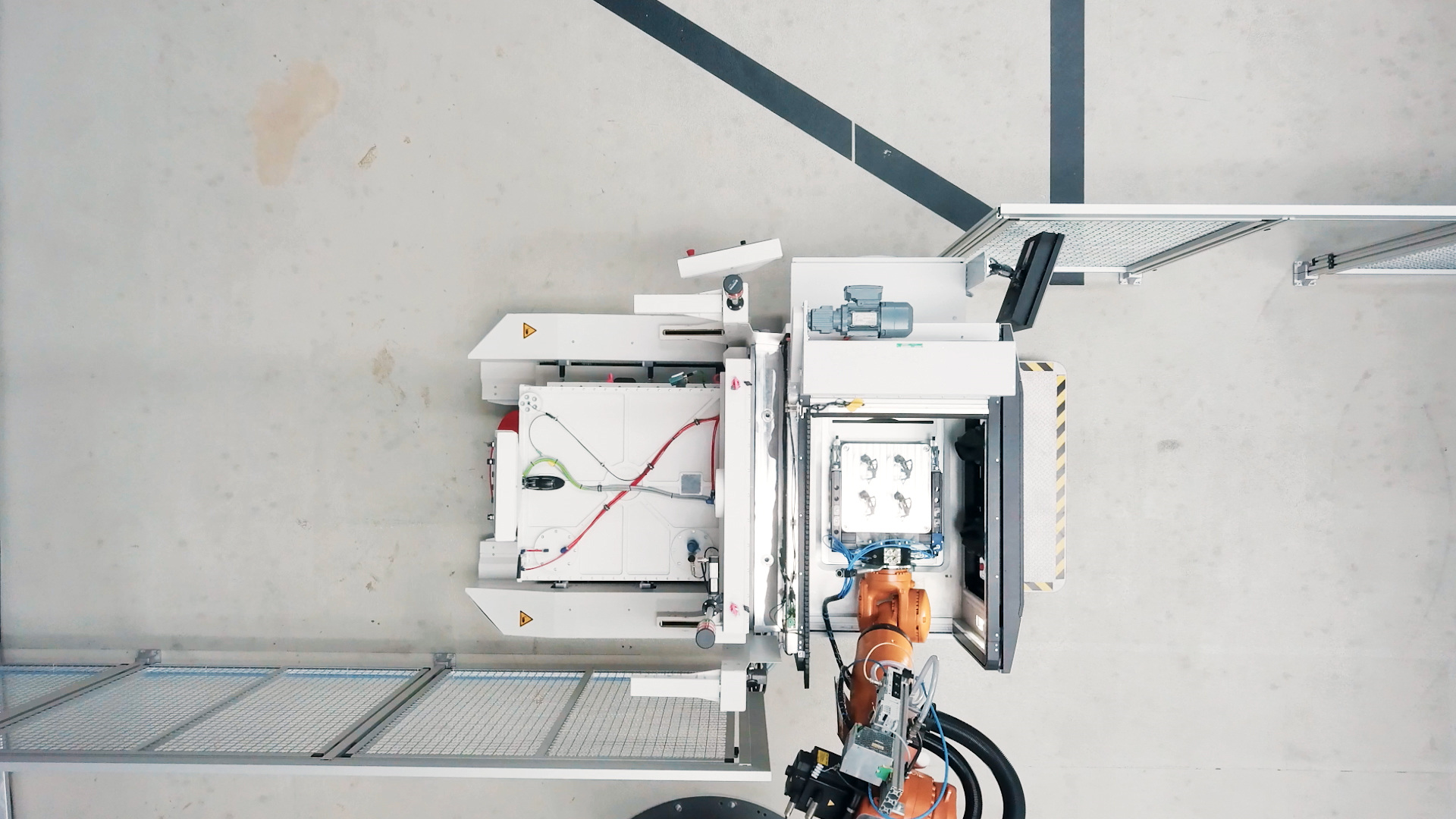 Partnerprojekt von Premium AEROTEC, Daimler und EOS zur Entwicklung einer additiven Serienfertigung (3D-Druck) erreicht neuen Meilenstein: Pilotanlage mit Vier-Laser-System EOS M 400-4 zum metallbasierten industriellen 3D-Druck. NextGenAM: Mit großen Schritten in die nächste Generation des industriellen 3D-Drucks