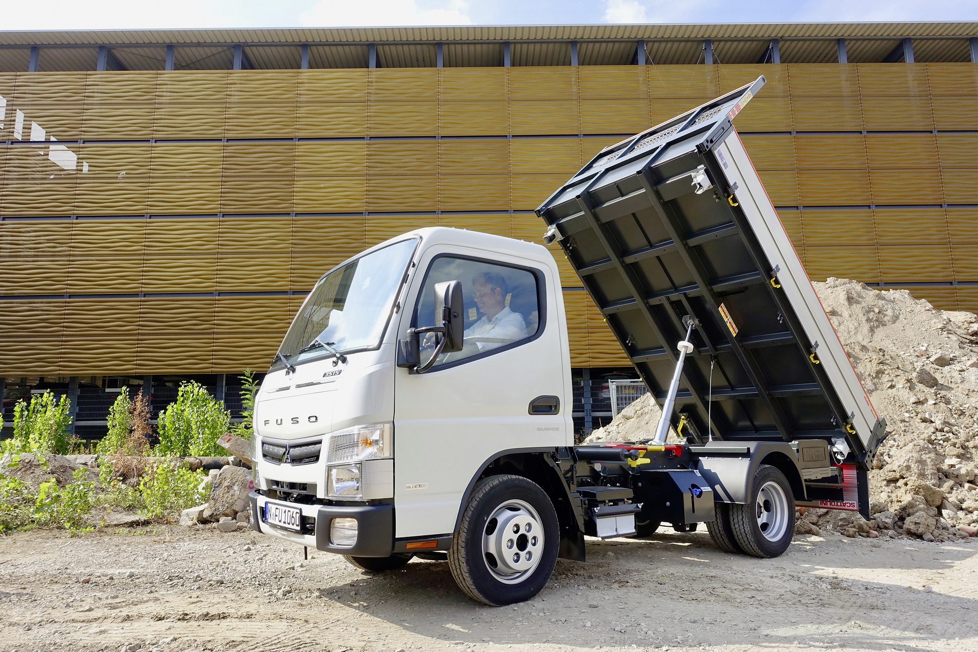Fuso Canter 3S15 GaLaBau 2018 - Messe