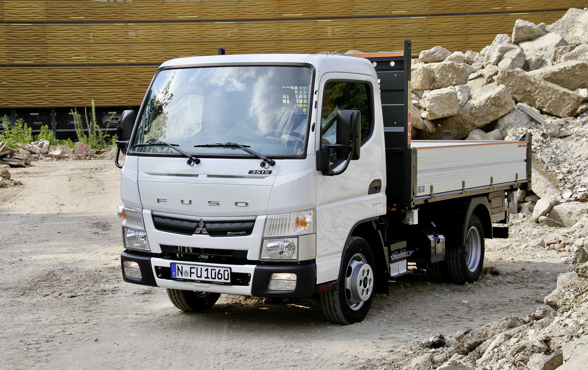 Fuso Canter 3S15 GaLaBau 2018 - Messe