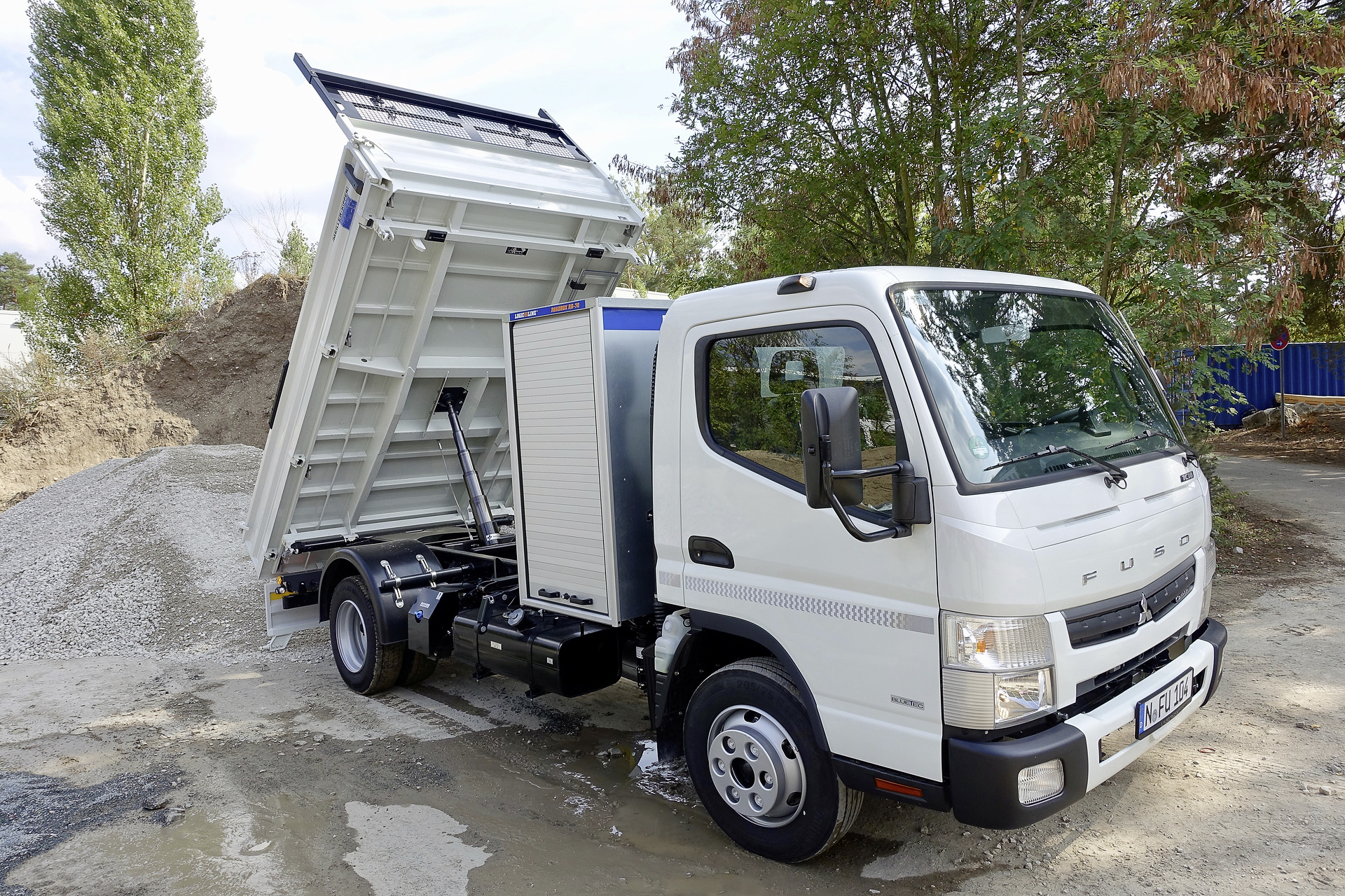 Fuso Canter 7C18 Kipper GaLaBau 2018 - Messe