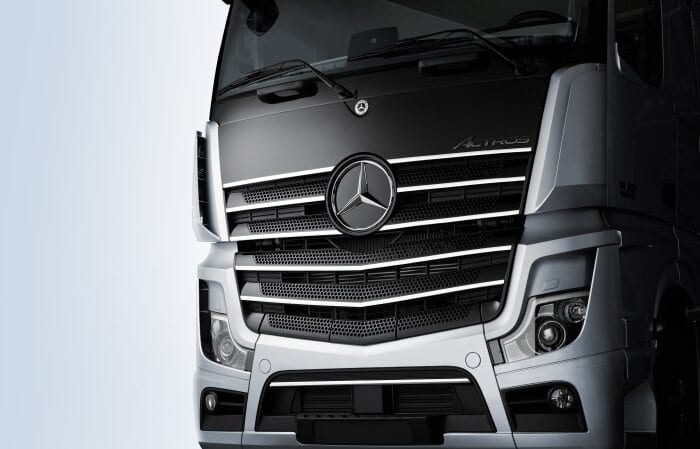 Mercedes-Benz Lkw: Starker Auftritt des neuen Actros: Mercedes-Benz Trucks präsentiert das Sondermodell „Edition 1“ auf der IAA Nutzfahrzeuge