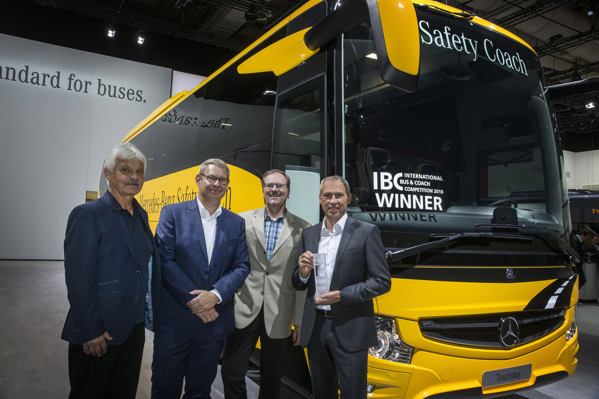 Mercedes-Benz Tourismo: Mercedes Benz Tourismo – top-selling touring coach wins International Bus & Coach Competition (IBC) 2018