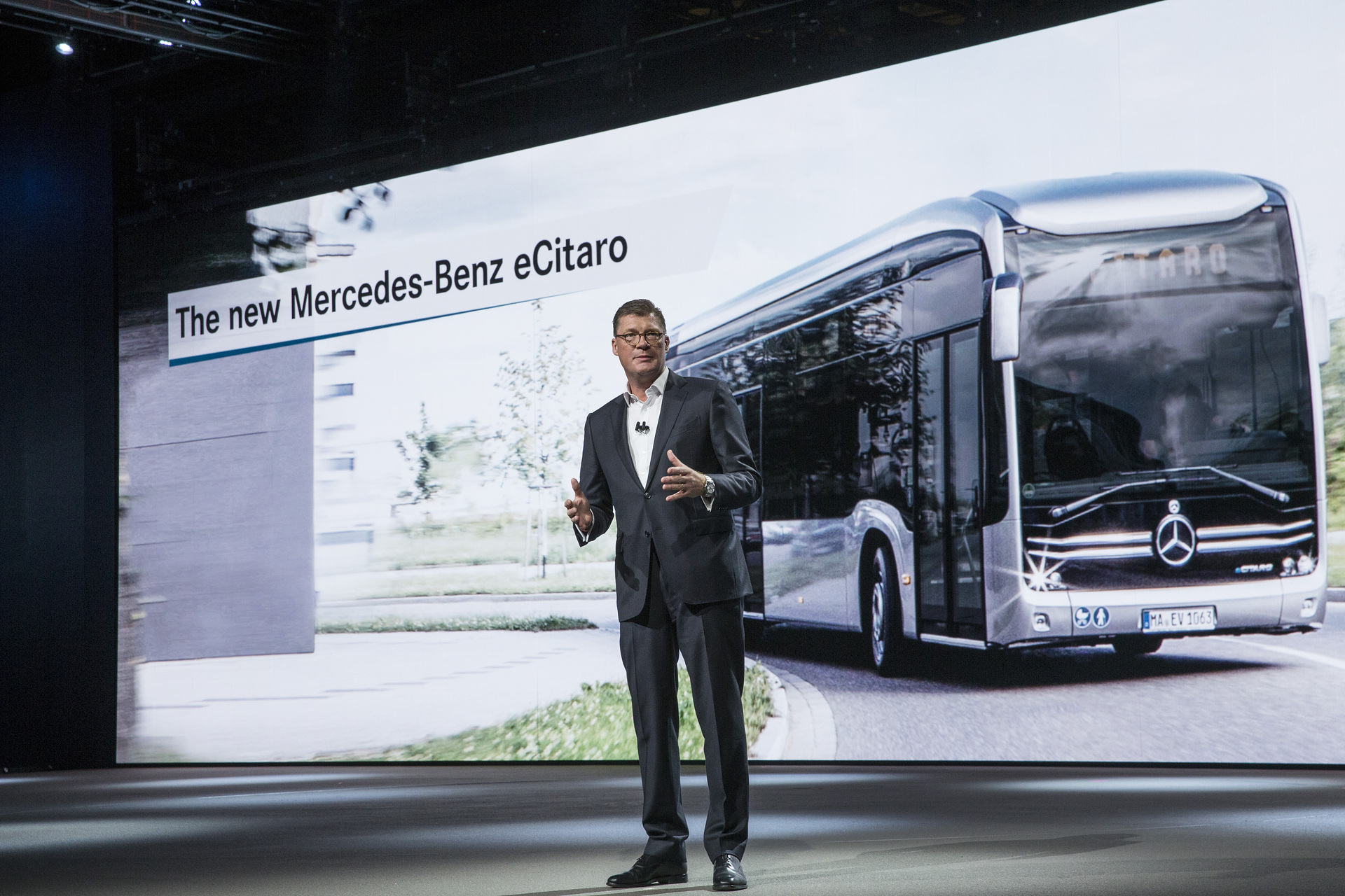 Daimler auf der IAA 2018 in Hannover – Pressekonferenz Daimler Trucks & Buses, 19. September 2018; im Bild: Till Oberwoerder, Leiter Daimler Buses und Vorsitzender der Geschäftsführung der EvoBus GmbH Daimler auf der IAA 2018 in Hannover – Pressekonferenz Daimler Trucks & Buses, 19. September 2018