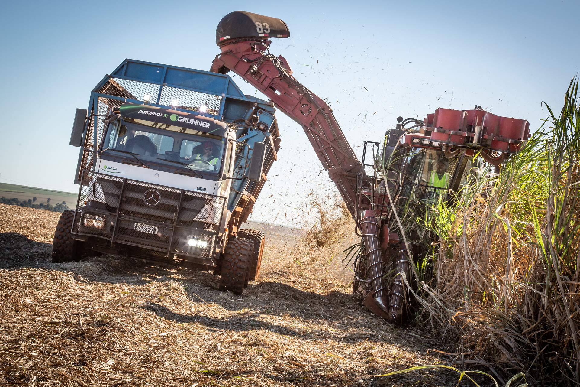 Mercedes-Benz truck Axor 3131 for automated use in sugar cane harvesting; Exterior. 18 automated driving Mercedes-Benz Axor vehicles for harvest sugar cane in Brazil