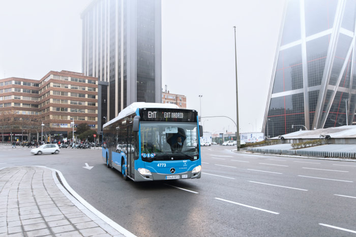 Mercedes-Benz Citaro: Mercedes Benz steps on the gas in Madrid: transport operator EMT Madrid places another major order for 276 Citaro NGT urban buses with natural gas drive