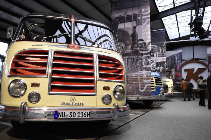 Besucher aus 18 Nationen bei der Setra Show