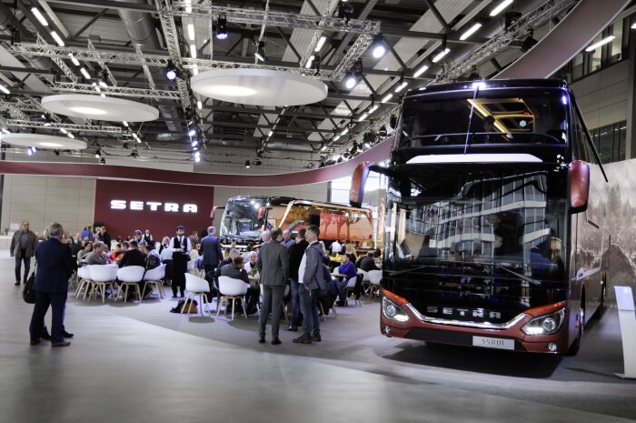 Besucher aus 18 Nationen bei der Setra Show