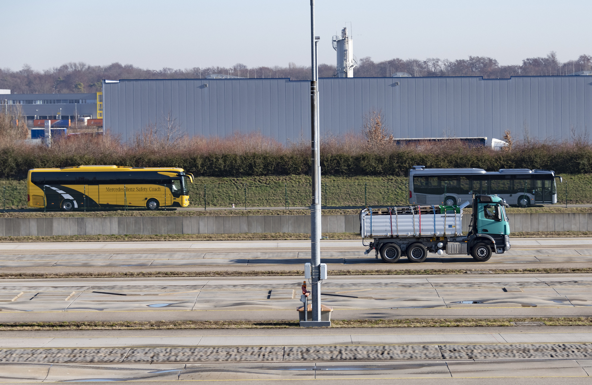 Daimler Trucks – Presentation at the EVZ in Wörth, February 2019