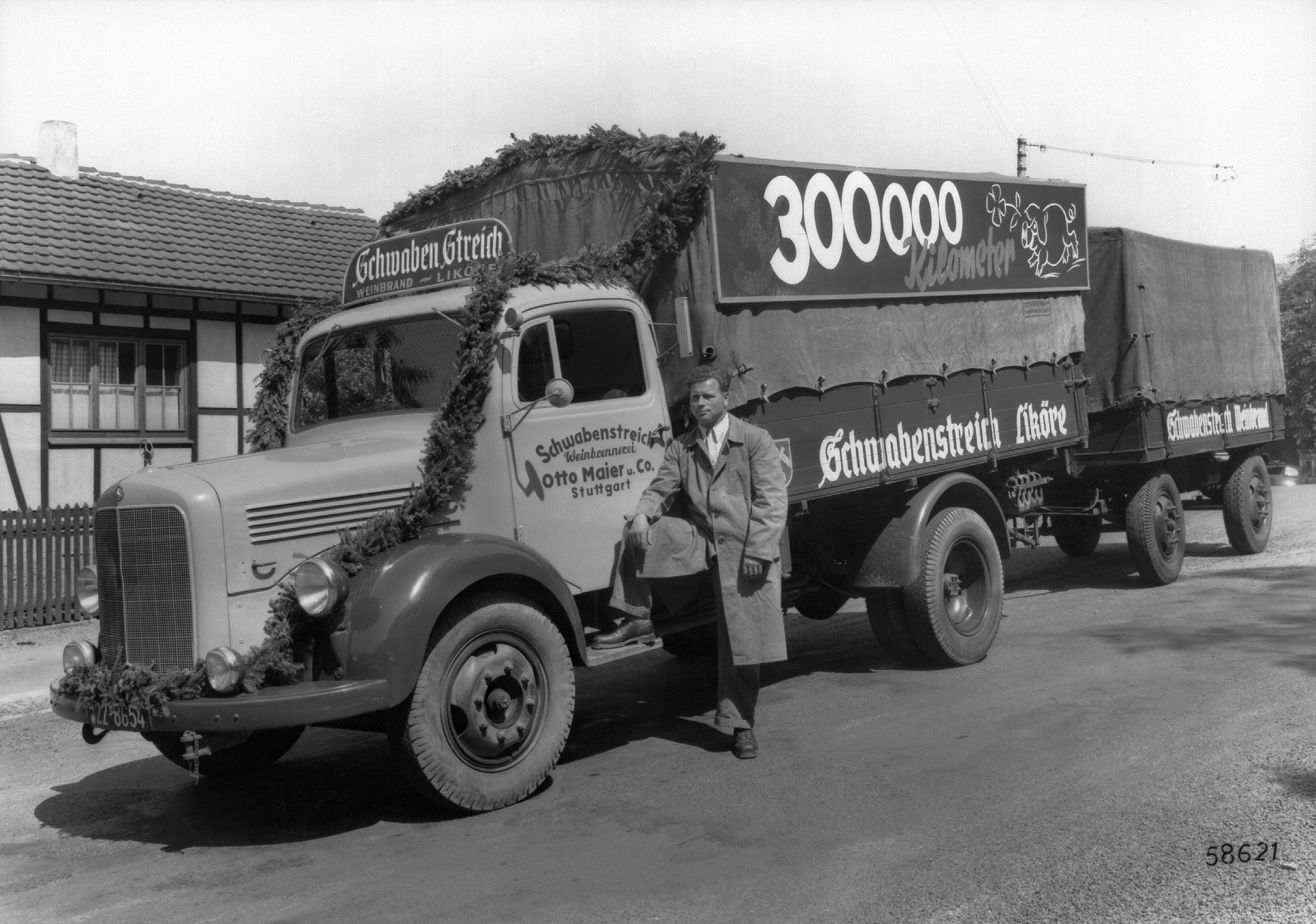 300.000 Kilometer Laufleistung wie bei diesem L 3500 sind in der 50er Jahren ein Grund zum Feiern. Reaching 300,000 kilometres was reason enough to celebrate in the 1950s, as with this L 3500. Retro Classics 2019