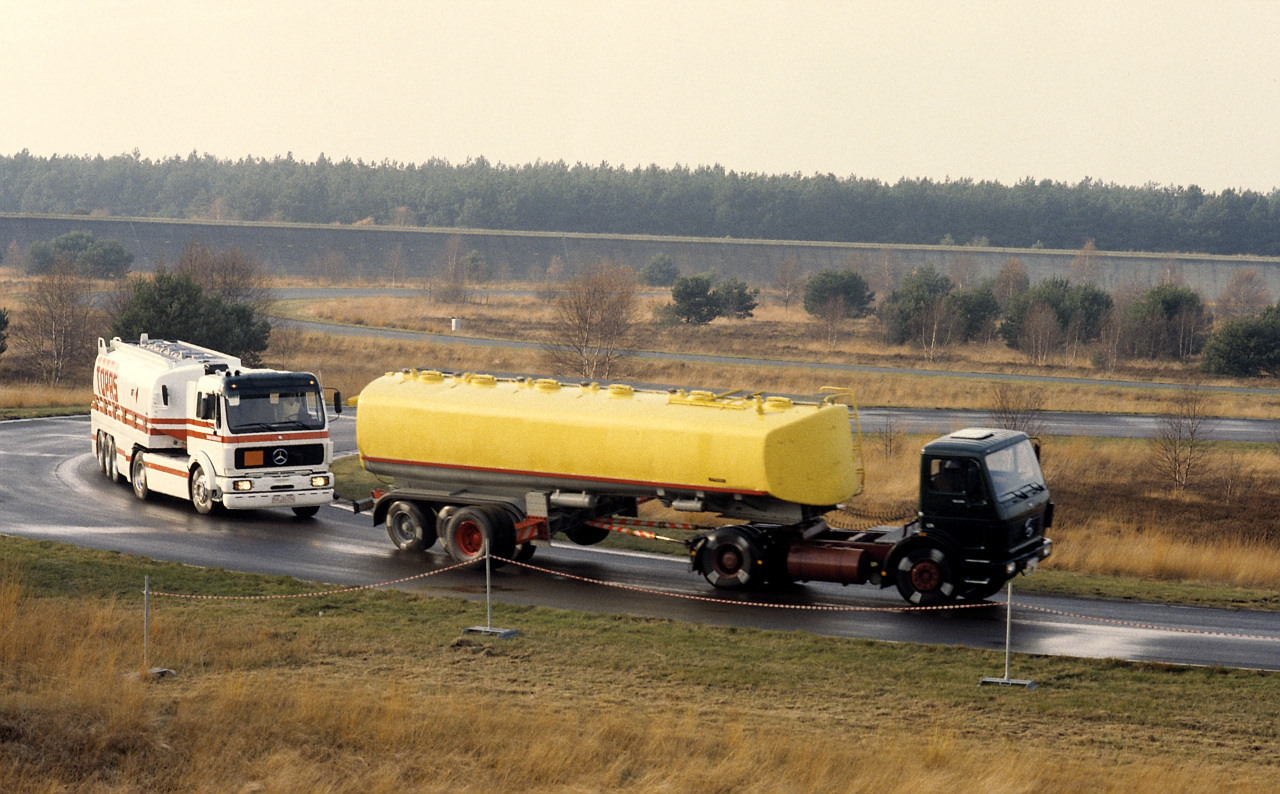 Topas Sicherheits-Lkw, Tanklastzug Retro Classics 2019