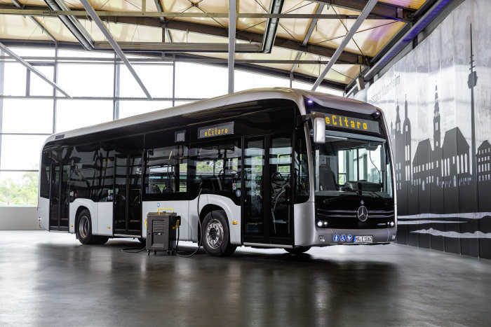 Mercedes-Benz eCitaro with all-electric drive