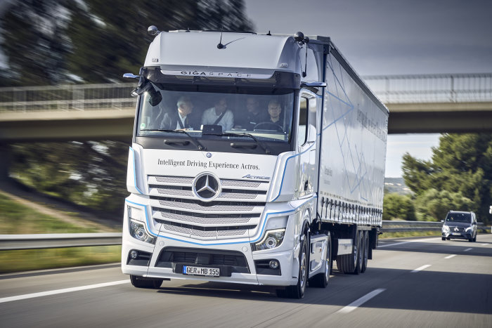 Fahrvorstellung neuer Actros - JXperience Barcelona 2019