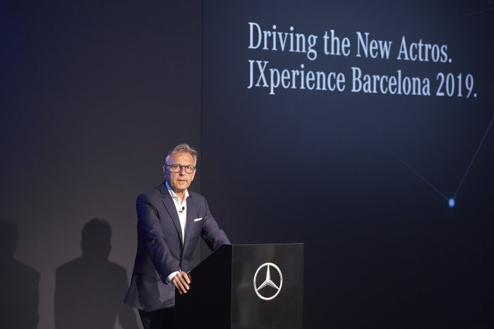Fahrvorstellung neuer Actros - JXperience Barcelona 2019