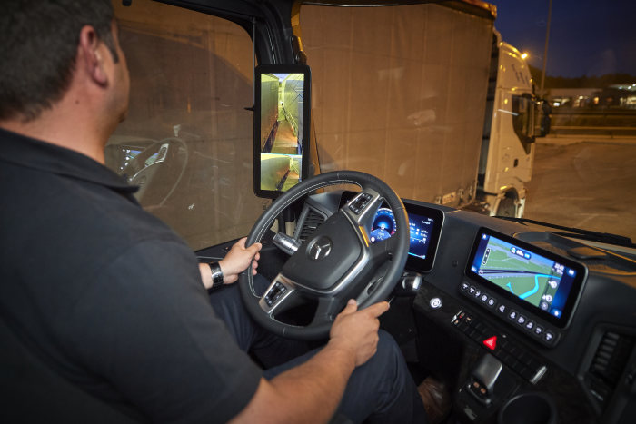 Fahrvorstellung neuer Actros - JXperience Barcelona 2019