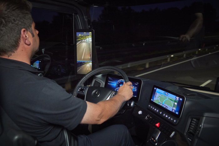 Fahrvorstellung neuer Actros - JXperience Barcelona 2019