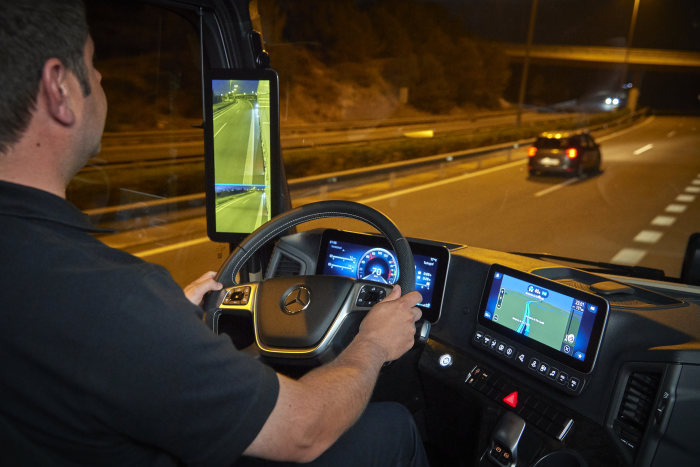 Fahrvorstellung neuer Actros - JXperience Barcelona 2019
