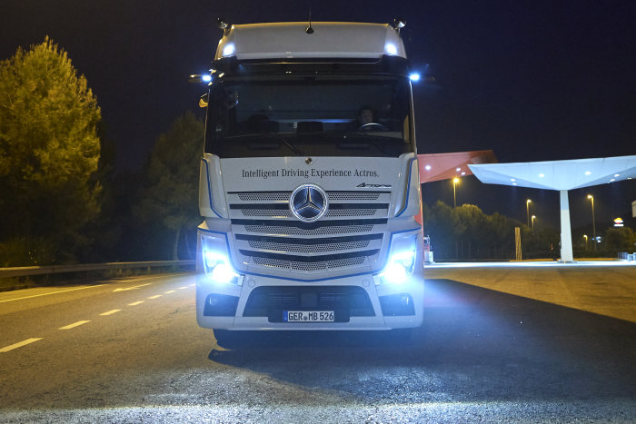 Fahrvorstellung neuer Actros - JXperience Barcelona 2019