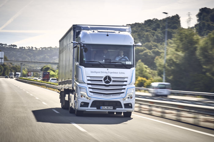 Fahrvorstellung neuer Actros - JXperience Barcelona 2019