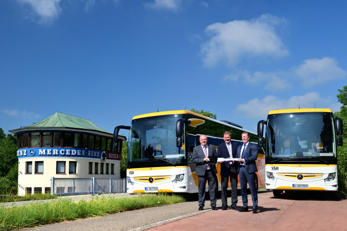 Mercedes-Benz Tourismo: Stuttgart: Mercedes-Benz Tourismo im Fahrschuleinsatz der SSB
